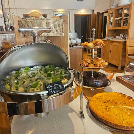 Verschiedene Dessert und Kuchen