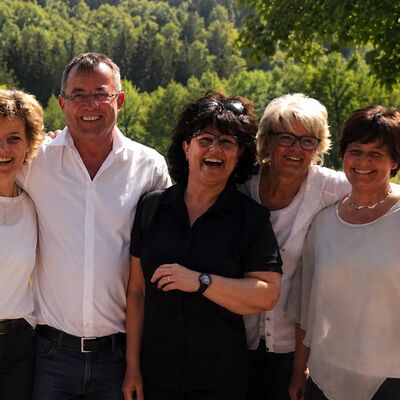 Das Team von der Bergterrasse freut sich auf Ihren Besuch